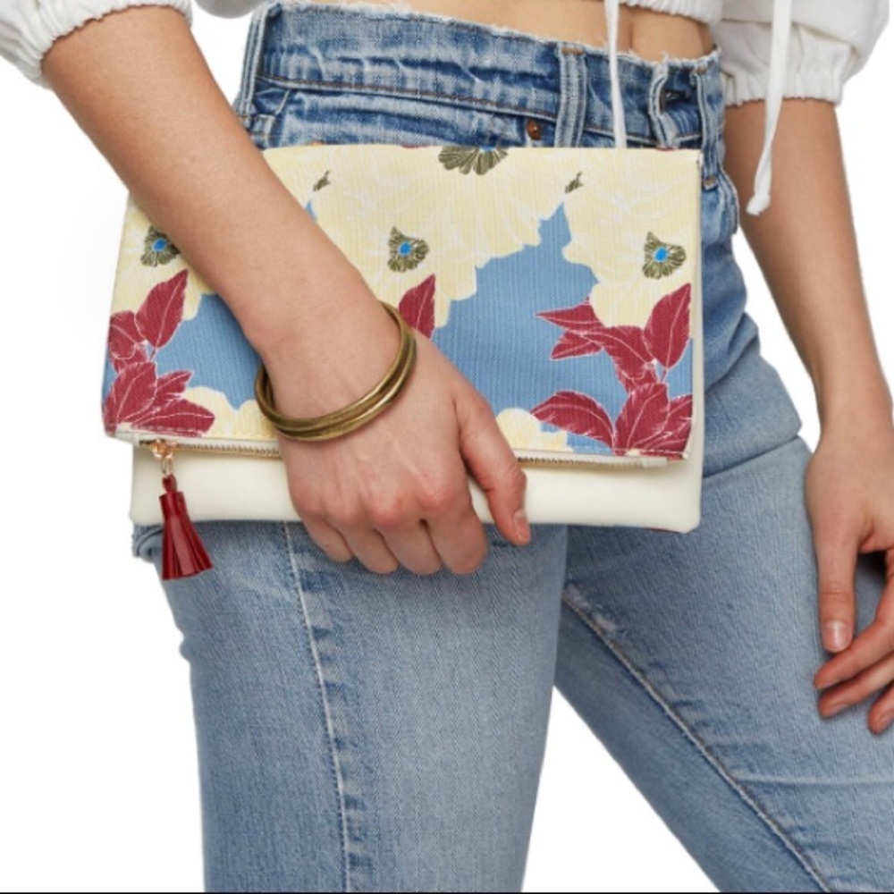 NWOT! Rachel Pally Reversible Clutch - Bloom